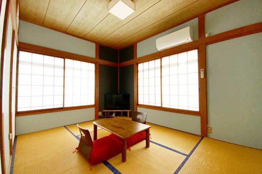 御浜岬の至福を一身に味わう 一軒家貸切宿で贅沢なバーベキューを楽しみながら夕陽に染まる戸田湾の美しさを満喫 Numazu Exterior photo